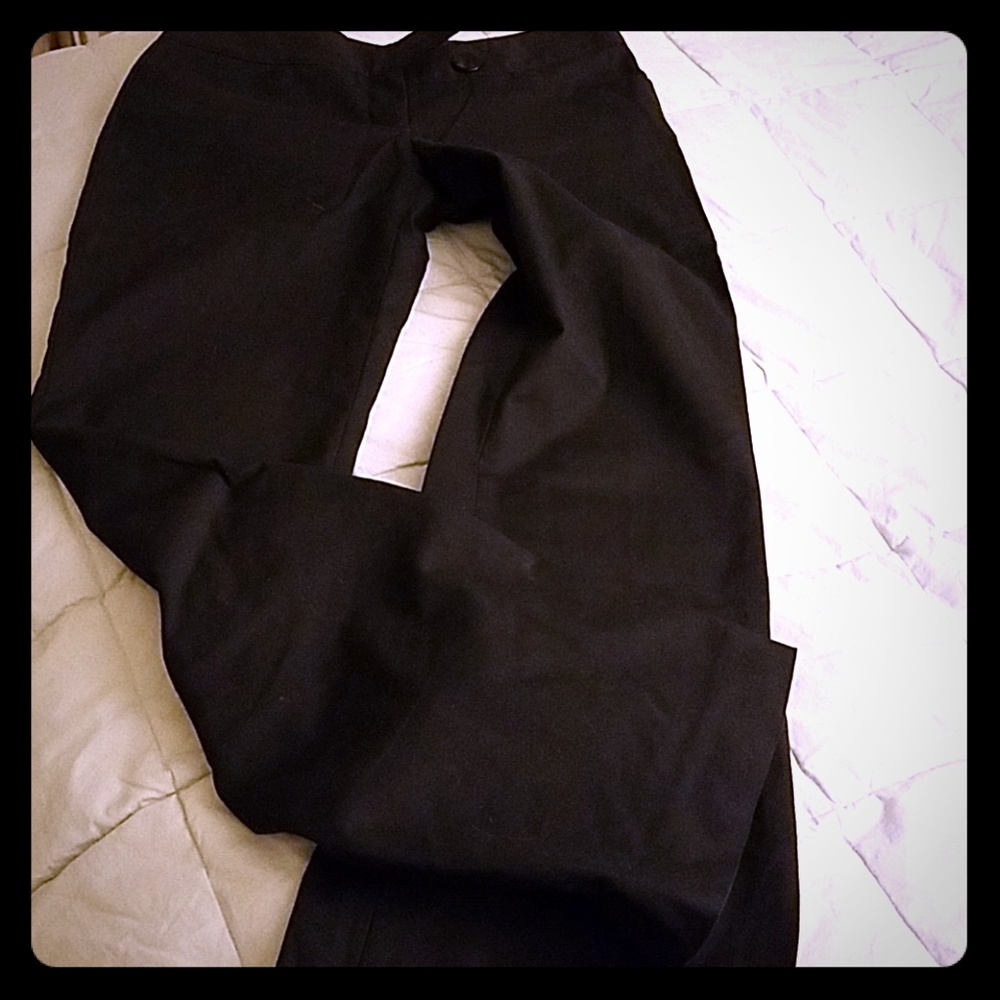 Black khaki pants